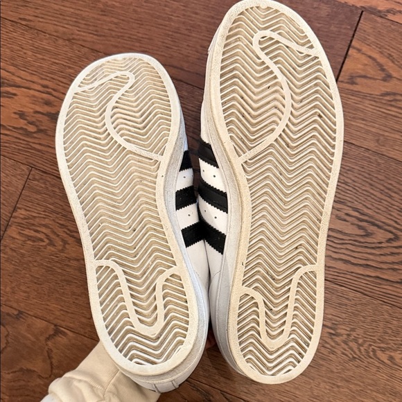 Adidas Superstar White with Black Stripes - Picture 3 of 6
